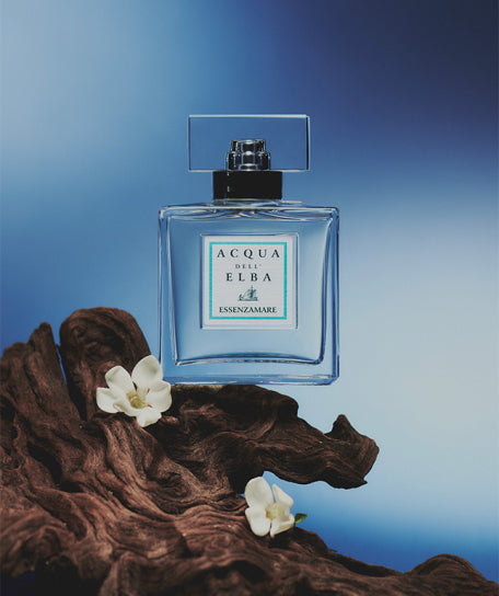 Flacone profumo Acqua dell'Elba Essenza di Mare con legno e fiori, fragranza marina dal carattere fresco e profondo